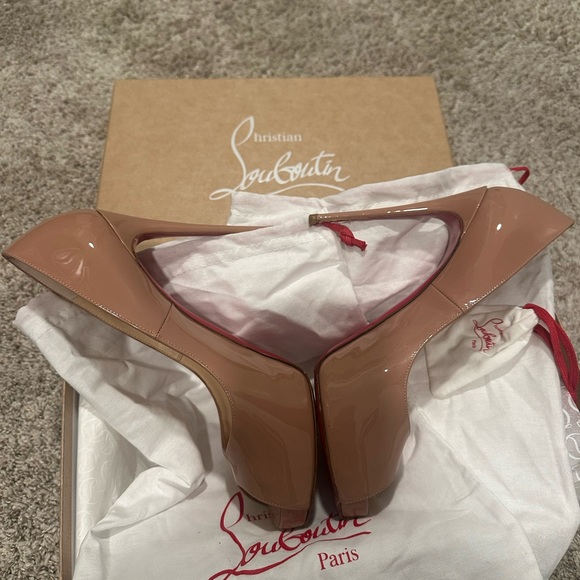 Christian Louboutin Nude Peep Toe Heels - Picture 6 of 16